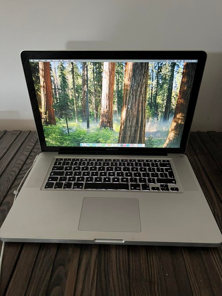 Snelle Macbook Pro, i7, 256Gb SSD, Computers en Software, Apple Macbooks, 256 GB, 2 tot 3 Ghz, 8 GB, Zo goed als nieuw
