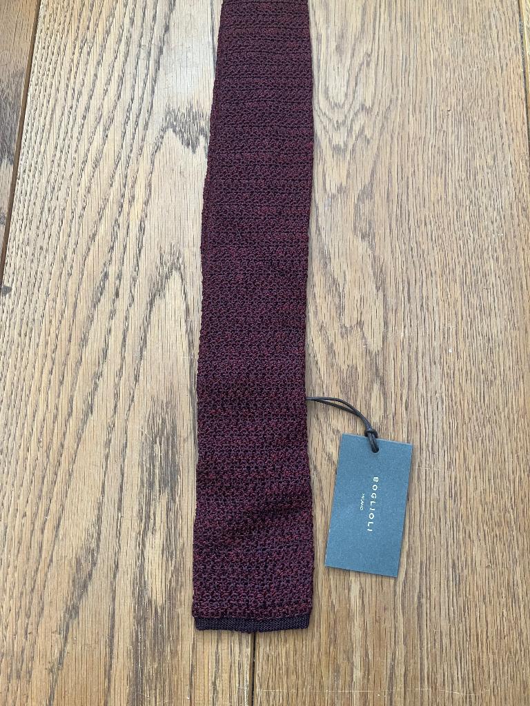 Boglioli zijden stropdas bordeau rood nieuw, Kleding | Heren, Stropdassen, Effen, Ophalen of Verzenden, Rood, Nieuw