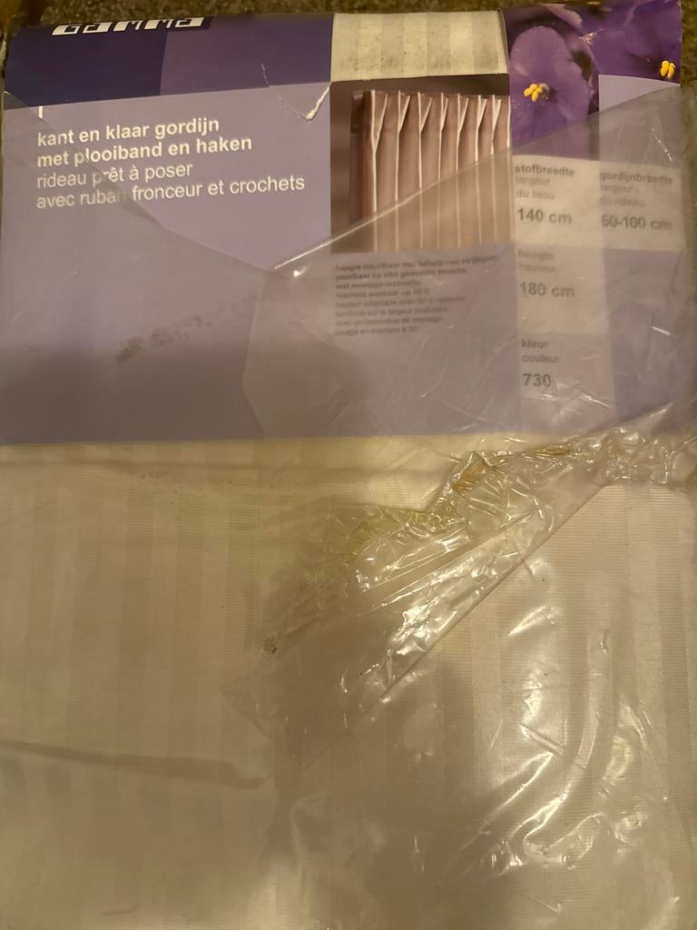 Kant en klaar gordijn met plooiband en haken, Ophalen, Gebruikt, 100 tot 150 cm, Crème