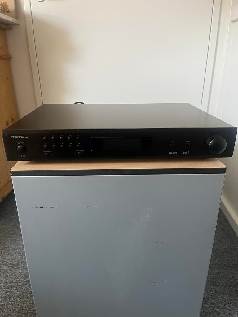 Rotel T11 DAB/FM Tuner, Ophalen, Gebruikt, Radio