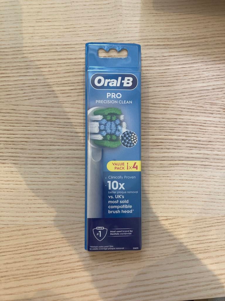 Oral-B Opzetborstels Pro Precision Clean, Ophalen of Verzenden, Nieuw, Opzetborstel