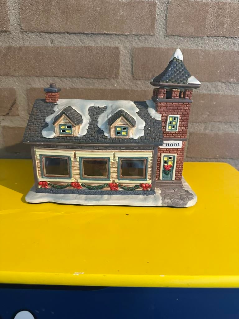 Lemax ‘chrismas village school’, Diversen, Kerst, Ophalen, Zo goed als nieuw