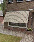 Handmatig zonnescherm - Uitvalscherm, Ophalen, Gebruikt, 150 tot 300 cm, 250 cm tot 450 cm