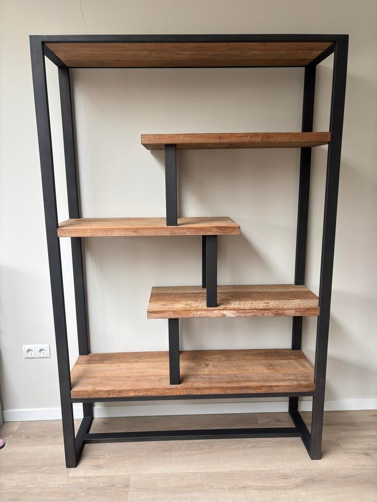 Mango houten kast, Ophalen, Met plank(en), Gebruikt, Minder dan 150 cm