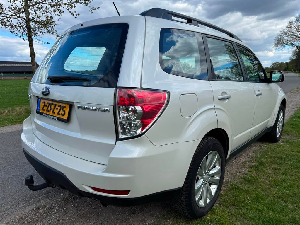 Subaru Forester 2.0 XS Premium AUTOMAAT|top onderhouden|navi, Auto's, Subaru, Euro 5, Stof, 4 cilinders, 150 pk
