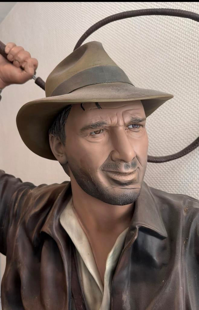 Indiana Jones Lifesize Mucke Oxmox Figuur, Verzamelen, Complete verzamelingen en Collecties, Ophalen