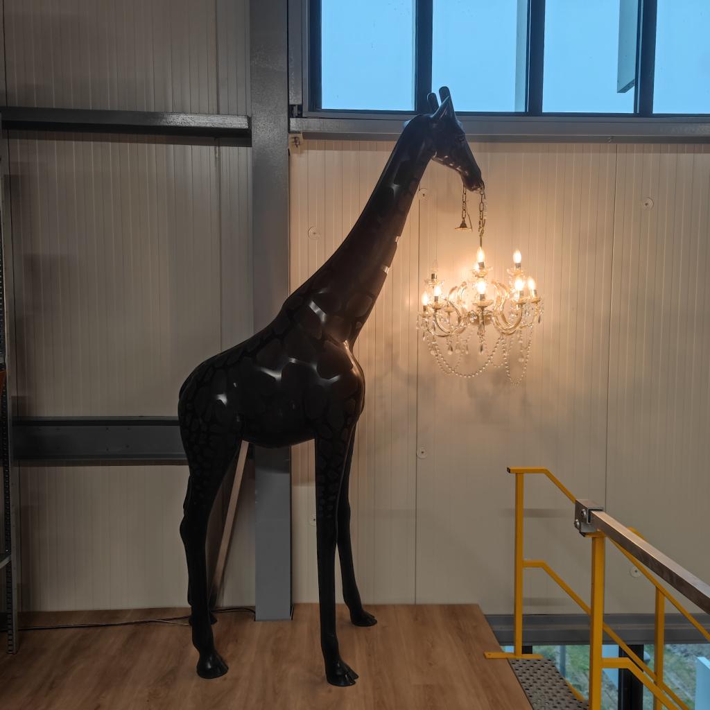 Qeeboo Giraffe in love M lamp, Antiek en Kunst, Antiek | Lampen, Ophalen of Verzenden