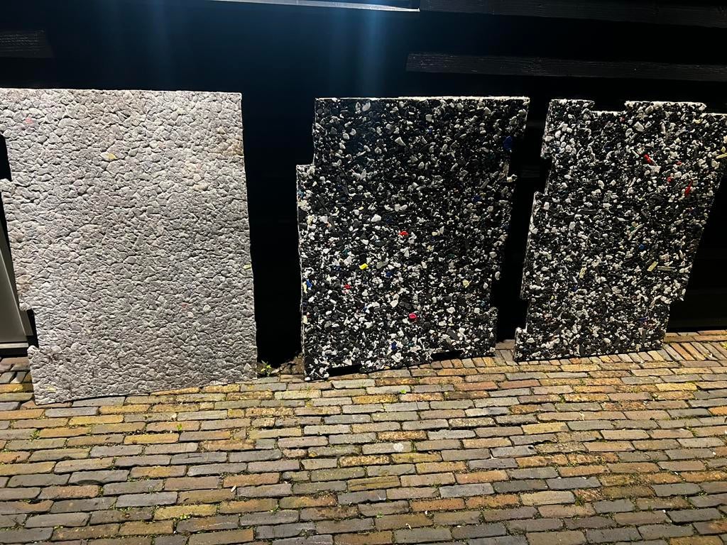 GRATIS! Valdemping ondervloer platen voor onder kunstgras., Tuin en Terras, Gras en Kunstgras, Ophalen, Nieuw, Minder dan 10 m²