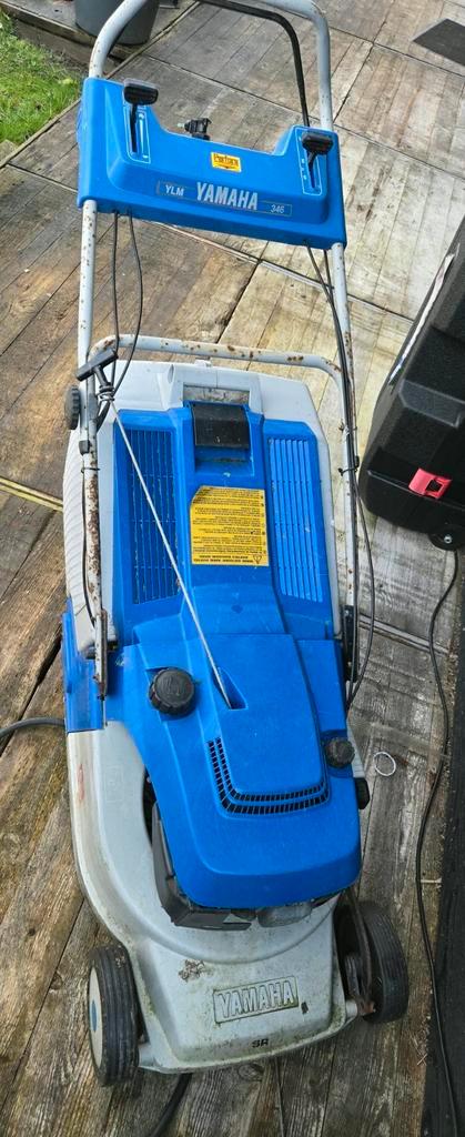 Yamaha YLM 346 Grasmaaier, Tuin en Terras, Grasmaaiers, Gebruikt, Benzine-grasmaaier, 30 t/m 39 cm, Cirkelmaaier, Opvangzak, Opvangbak