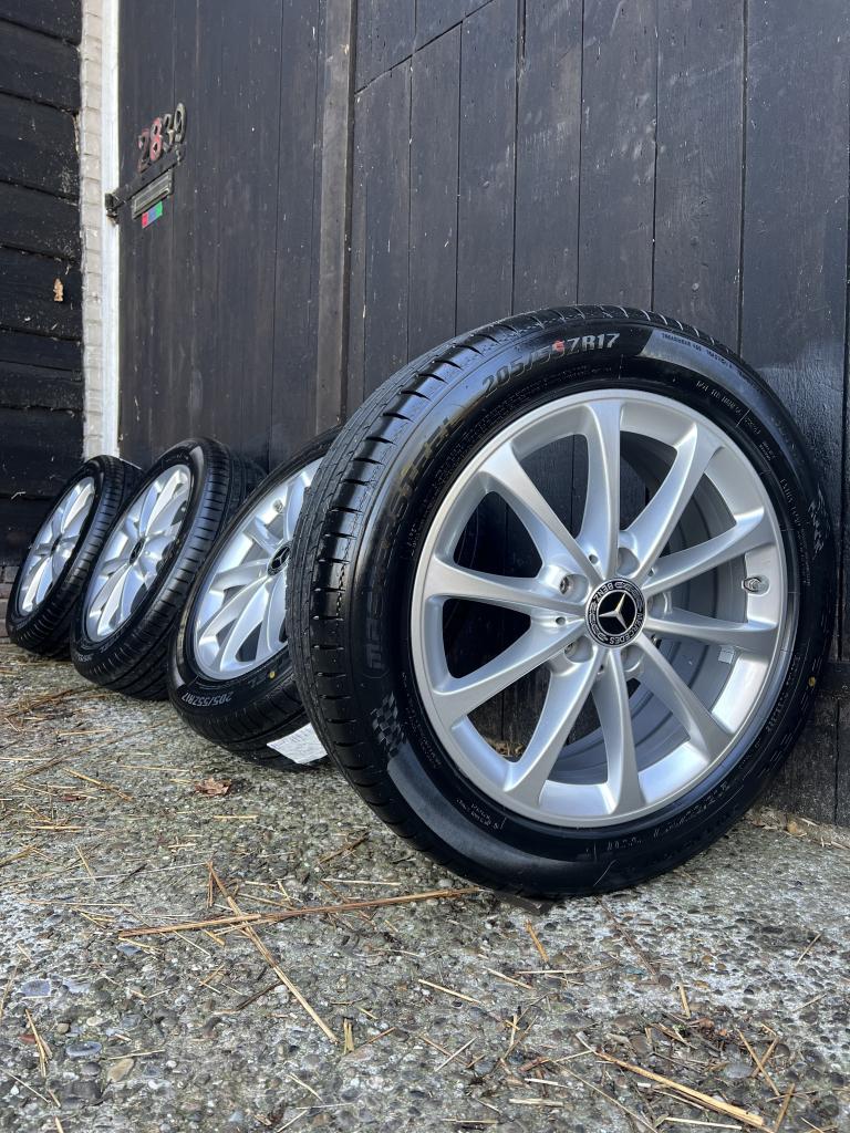 Originele Mercedes a-klasse velgen w177 17” zomer 5x112 7mm