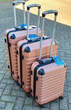 Diverse drie delige kofferset voor € 85 VERZENDEN MOGELIJK, Hard kunststof, Ophalen of Verzenden, Koffer, 70 cm of meer