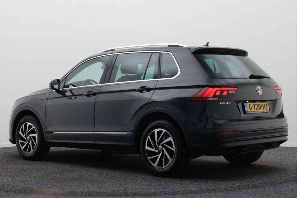Volkswagen Tiguan 1.5 TSI ACT Comfortline Business LED, Navi, Voorwielaandrijving, Stof, 150 pk, Handgeschakeld