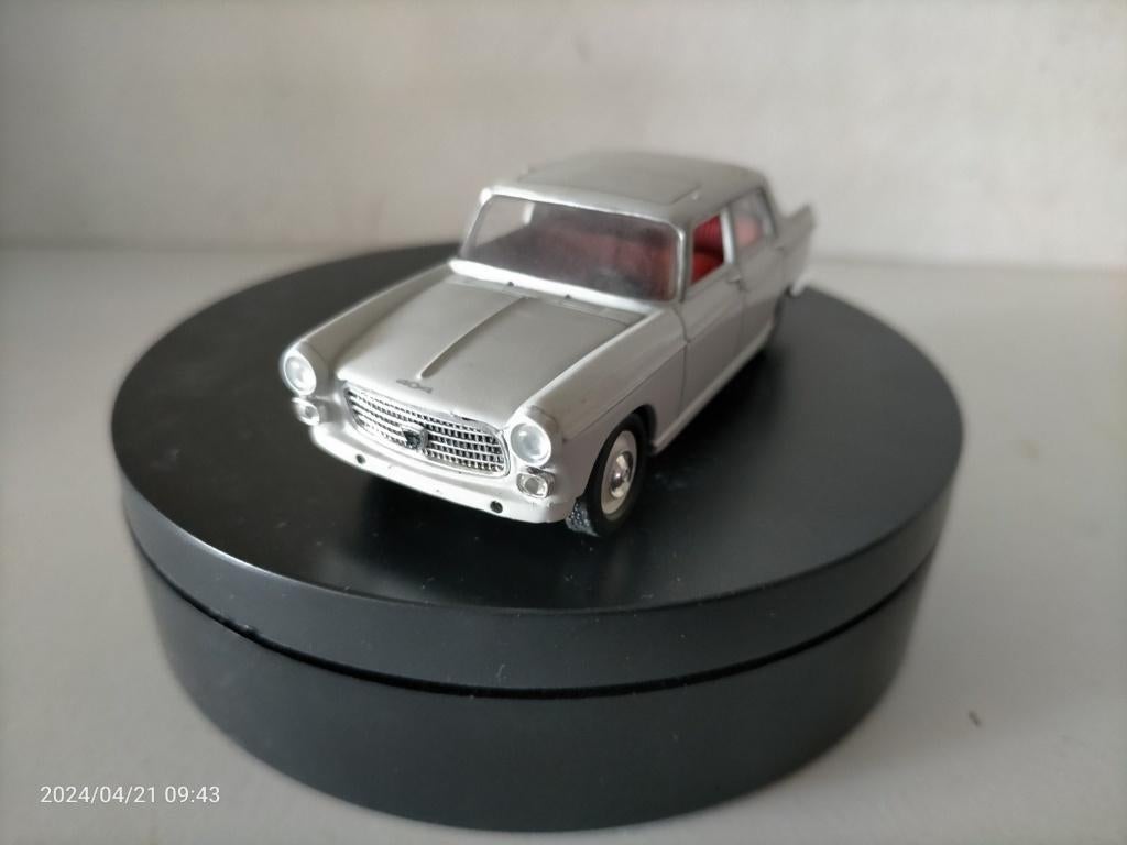 Vitesse:peugeot 404 wit, Ophalen of Verzenden, Gebruikt, Auto, Overige merken