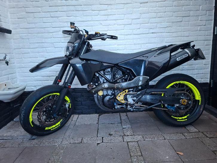 Husqvarna 701 Supermoto, Motoren, Motoren | Husqvarna, Particulier, SuperMoto, 12 t/m 35 kW, 1 cilinder, Minimaal motorrijbewijs A2