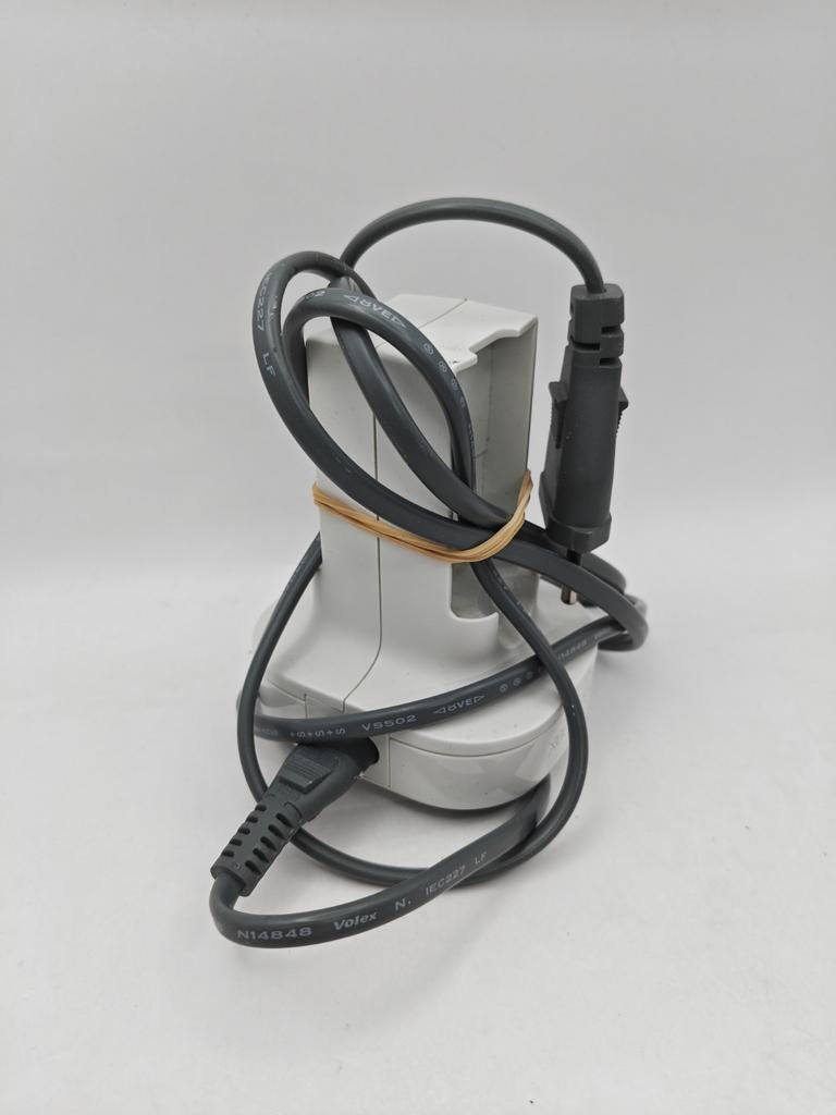 Xbox 360 Oplaadstation voor accu's en Kabel, Gebruikt, Vechten, One Microsoft Way, Redmond, WA 98052, USA, Microsoft