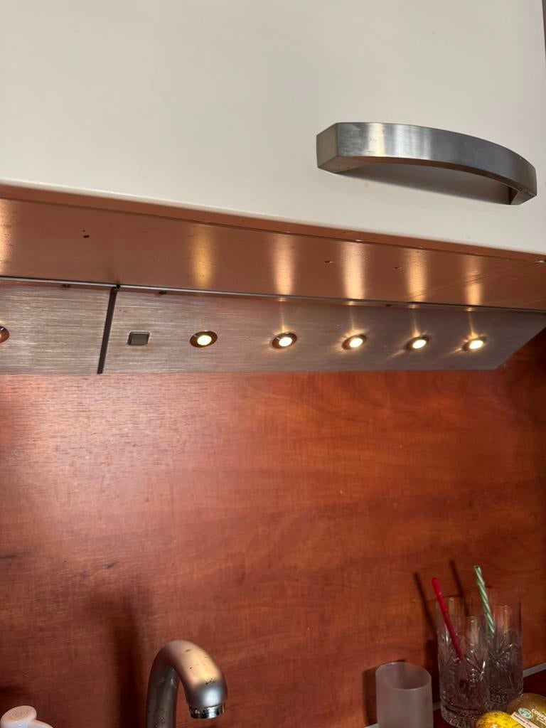 Led spotjes voor onder kast of plank, 2 langwerpige 2x 60cm, Ophalen of Verzenden, Zo goed als nieuw, 200 tot 400 m³ per uur