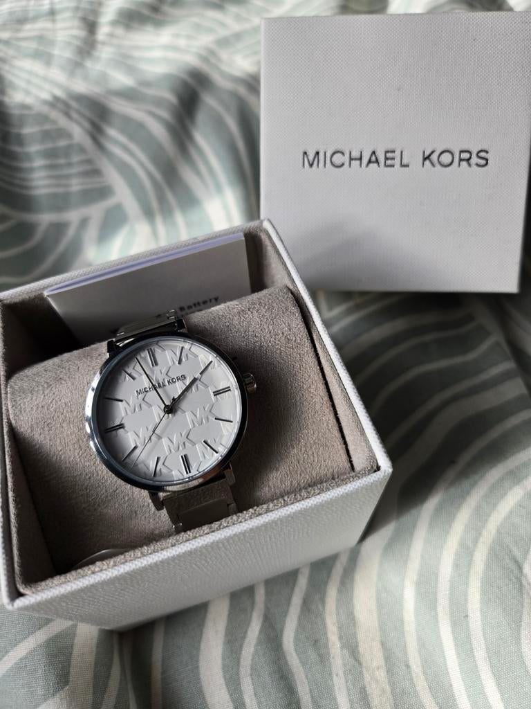 Nieuw Michael Kors Dames Horloge - Elegant en Stijlvol, Sieraden, Tassen en Uiterlijk, Horloges | Dames, Staal, Staal, Polshorloge