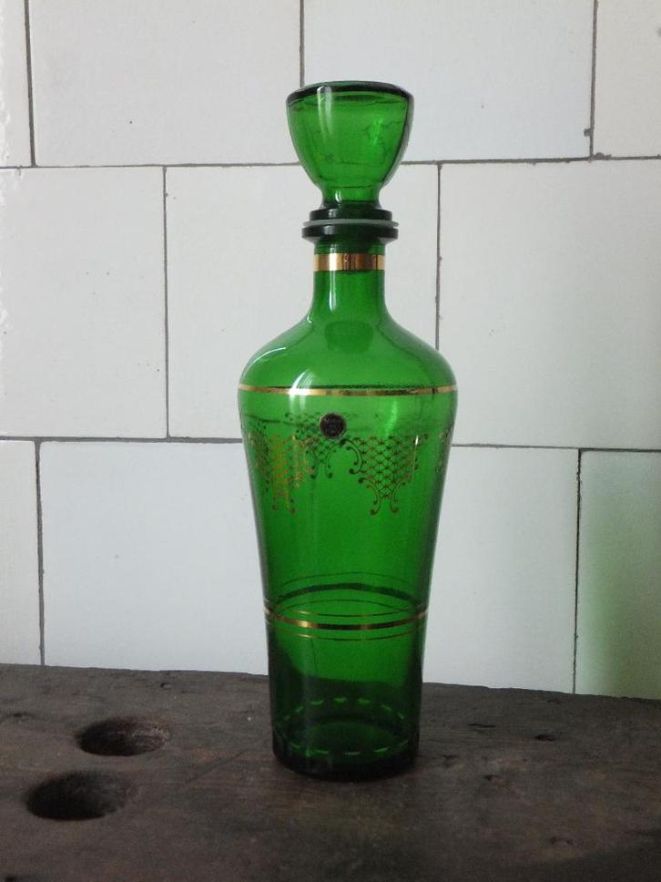 vintage karaf made in italy groen glas goud verguld elegant, Antiek en Kunst, Curiosa en Brocante, Ophalen of Verzenden