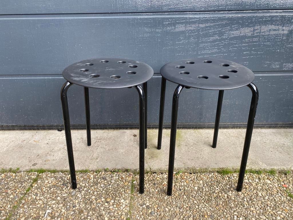 Ikea MARIUS stapelbare krukjes / stapelstoel, Ophalen, Zo goed als nieuw, IJzer