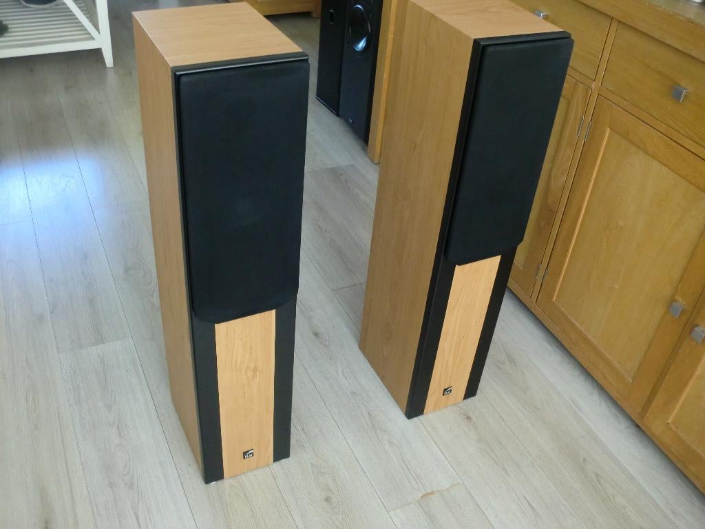 Elac CL 102 II top sound klink zeer goed met Nad of denon., Overige merken, Ophalen of Verzenden, Zo goed als nieuw, 60 tot 120 watt