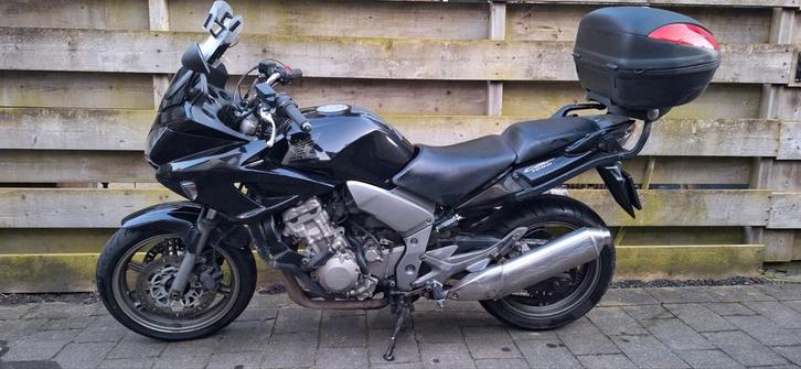Honda CBF 1000 - Comfortabele Toermotor, Motoren, Motoren | Honda, Particulier, Toermotor, ABS, Handvatverwarming, Ophalen