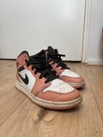 Nike jordan one, Kleding | Dames, Schoenen, Ophalen, Gedragen, Sneakers of Gympen