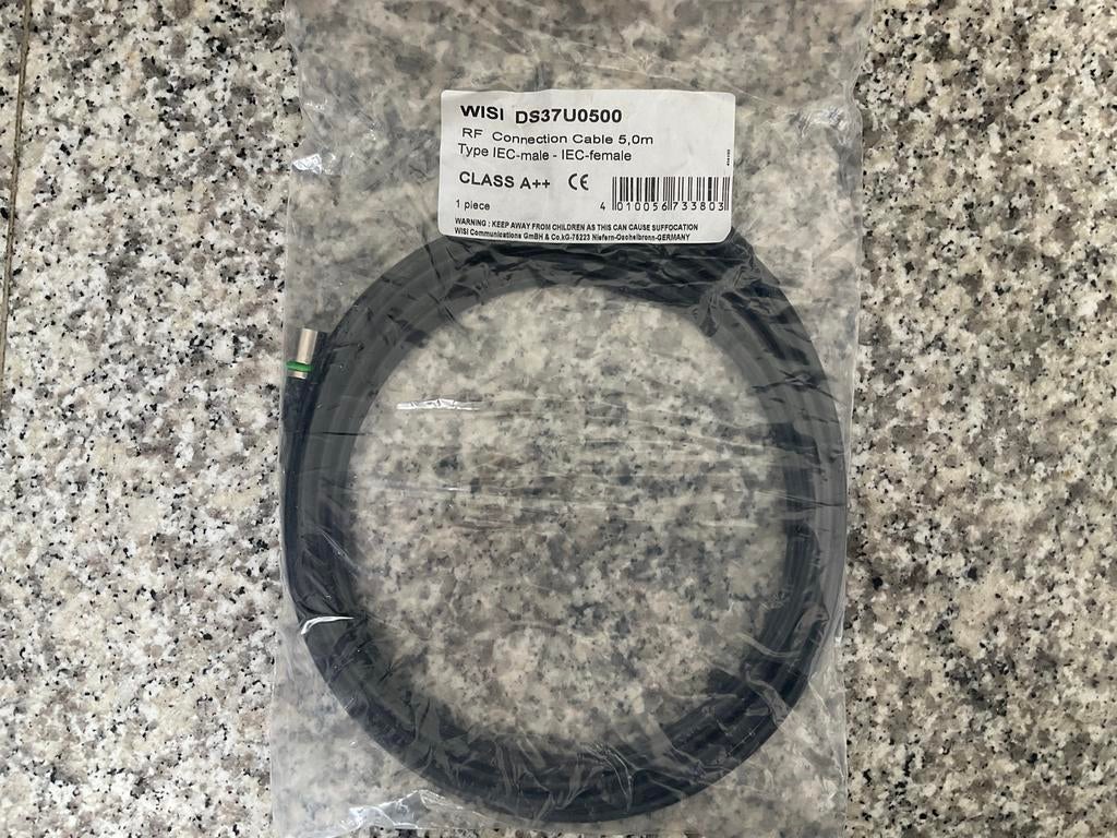 WISI DS37U0500 Coaxkabel - 5 meter, IEC-male naar IEC-female, Ophalen of Verzenden, 2 tot 5 meter, Coaxiale kabel