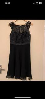 Jurk xs steps, Ophalen of Verzenden, Zo goed als nieuw, Maat 34 (XS) of kleiner, Zwart