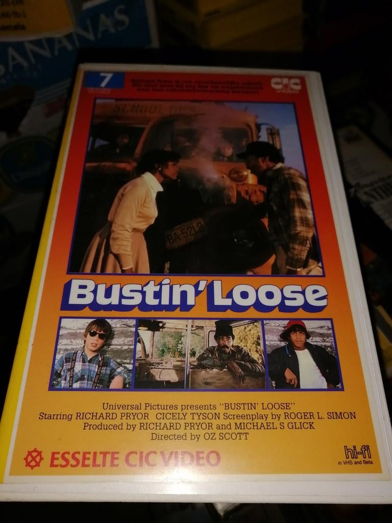 VHS ex-rental - Bustin Loose, Cd's en Dvd's, VHS | Film, Vanaf 16 jaar, Ophalen of Verzenden, Gebruikt, Horror
