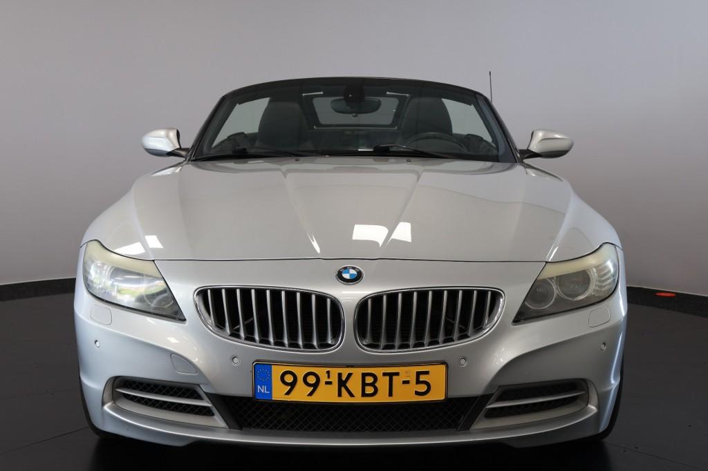 Bmw Z4 SDRIVE 35I HANDGESCHAKELD, Auto's, BMW, Euro 5, Achterwielaandrijving, Gebruikt, Regensensor