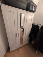 IKEA wardrobe - Urgent sale!!, Huis en Inrichting, Kasten | Kledingkasten, Ophalen of Verzenden, Zo goed als nieuw, 25 tot 50 cm