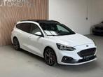 Ford Focus Wagon 2.3 EcoBoost ST-3 - PANO - CAMERA - STUURVE, Gebruikt, 4 cilinders, Leder en Stof, Handgeschakeld