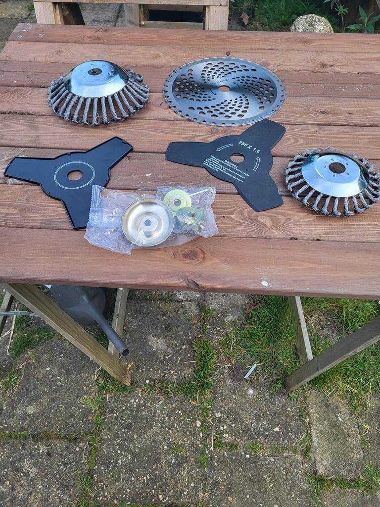 6 Universele Bosmaaier Messen & Onkruidborstels, Ophalen of Verzenden, Nieuw, Benzine