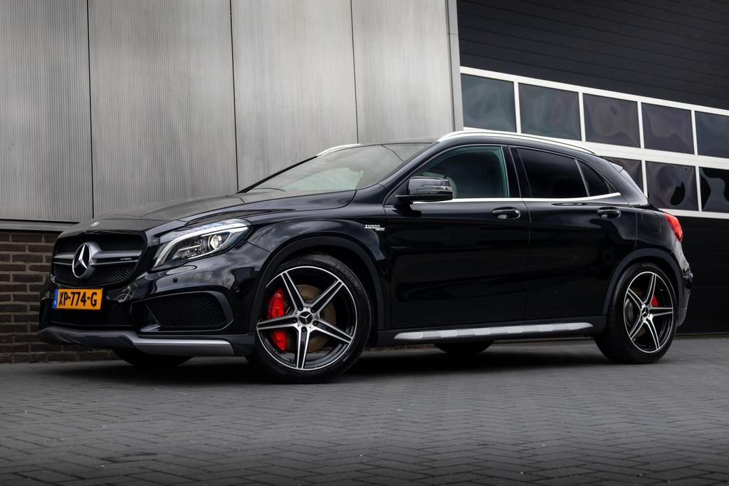Mercedes-Benz GLA 45 AMG 361 pk 4MATIC AMG-Sportpakket / Xen, Gebruikt, 4 cilinders, Zwart, LED verlichting