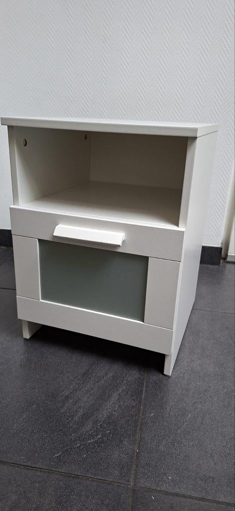 IKEA Nachtkastje met lade - Wit, Huis en Inrichting, Ophalen, Gebruikt, 55 tot 70 cm, 45 tot 65 cm