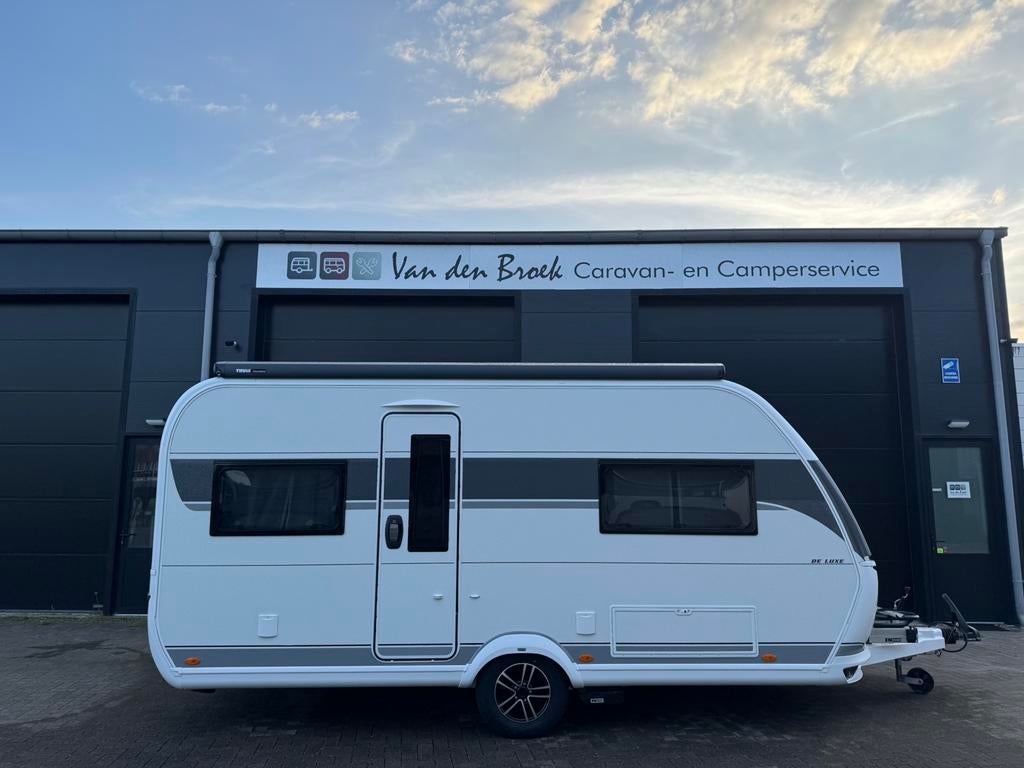 Hobby 460 UFE 2024 Luifel , mover , fietsdrager, Caravans en Kamperen, Caravans, Rondzit, Hobby, Bedrijf, Schokbreker