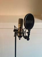 RØDE NT1-A with stand and filter, Muziek en Instrumenten, Microfoons, Ophalen, Zo goed als nieuw, Studiomicrofoon