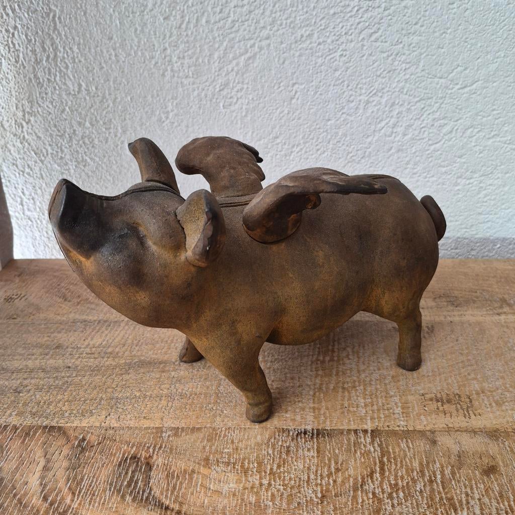 Gevleugeld varken, Ophalen, Zo goed als nieuw, Boerderijdier, Beeldje of Figuurtje