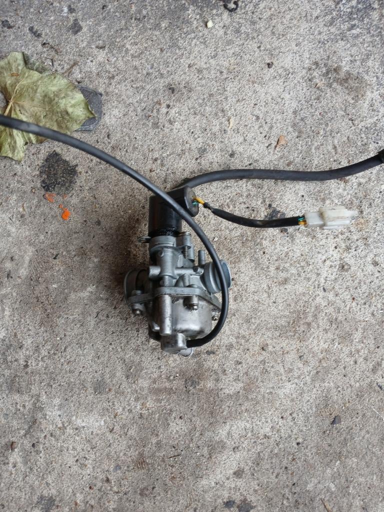 Carburateur Peugeot New Vivacity 2takt 17mm, Ophalen of Verzenden, Gebruikt, Carburateur, Peugeot