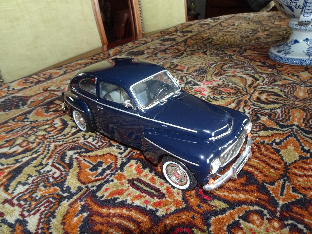 MOOIE VOLVO PV 544 ZELDZAME KLEUR BLAUW REVELL  ZONDER DOOS, Ophalen of Verzenden, Zo goed als nieuw, Auto, Revell