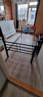 Één persoonsbed compleet ledikant, Huis en Inrichting, Ophalen, 90 cm, Eenpersoons, Zwart