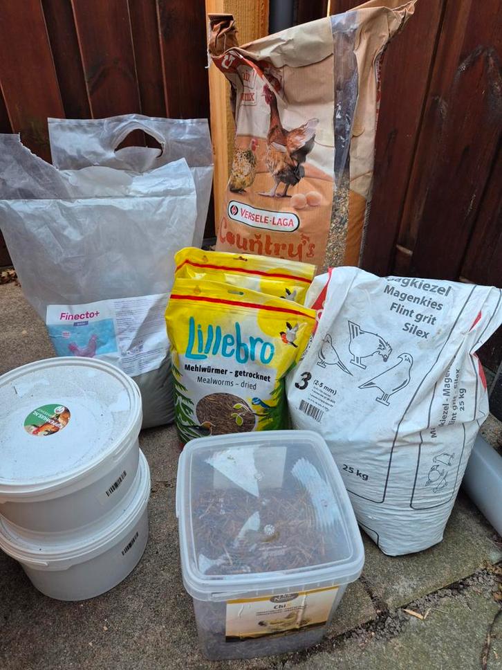 NIEUW Kippenvoer, diatomeeënaarde, badzand, meelwormen, etc, Dieren en Toebehoren, Pluimvee | Toebehoren, Nieuw, Drinken en Voederen