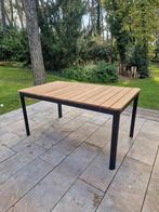Nette tuintafel / buiten eettafel - 1 zomer gebruikt, Ophalen of Verzenden, Zo goed als nieuw, Rechthoekig, Hout