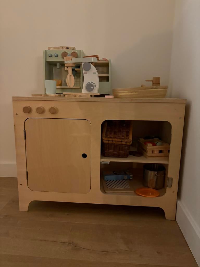Keukenblokje Petit Amelie, Ophalen, Gebruikt, Hout, Speelkeuken