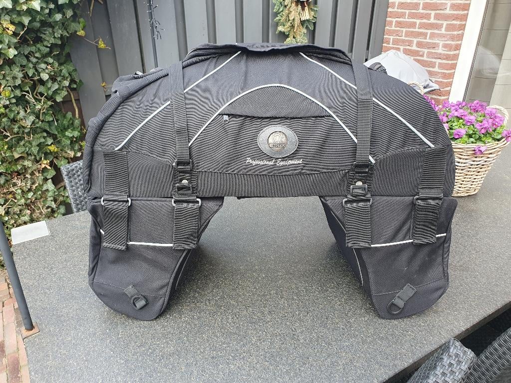 Multifunctionele zadeltas / motortas, Ophalen of Verzenden, Zo goed als nieuw