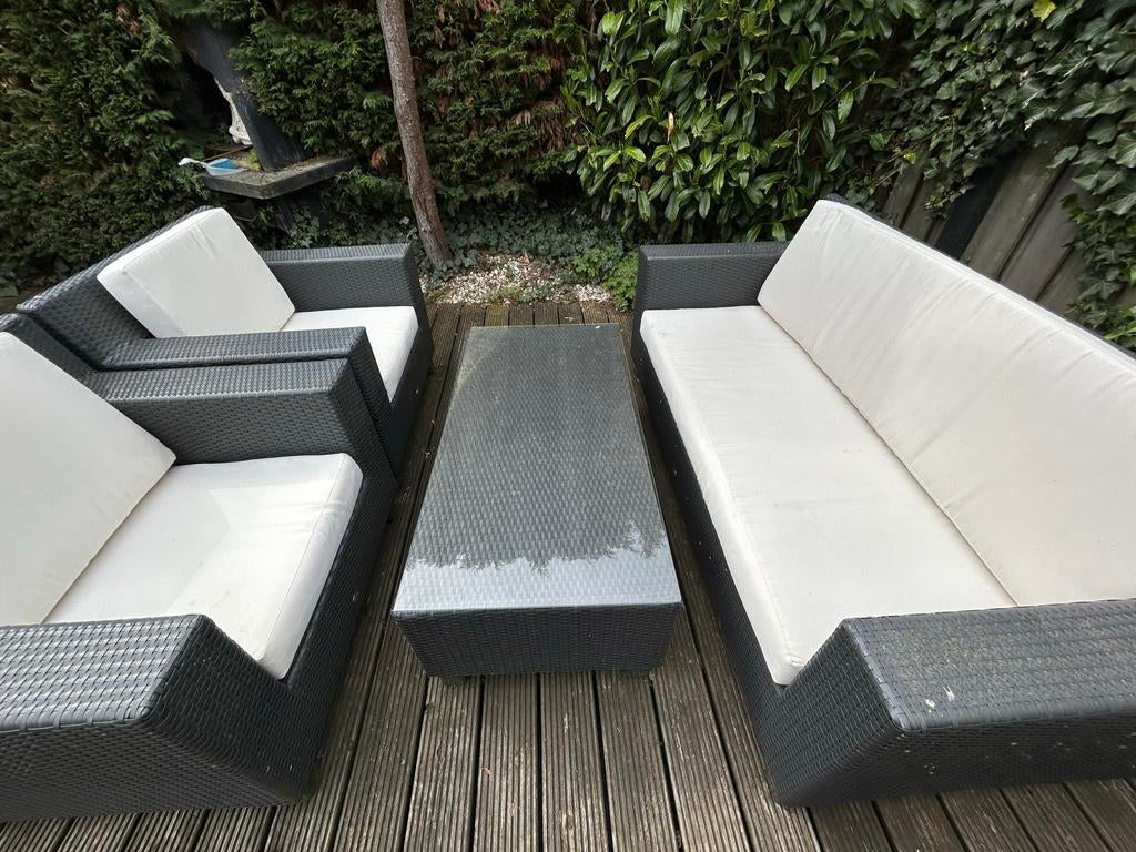 Zwarte loungeset met witte kussens, Ophalen, Gebruikt