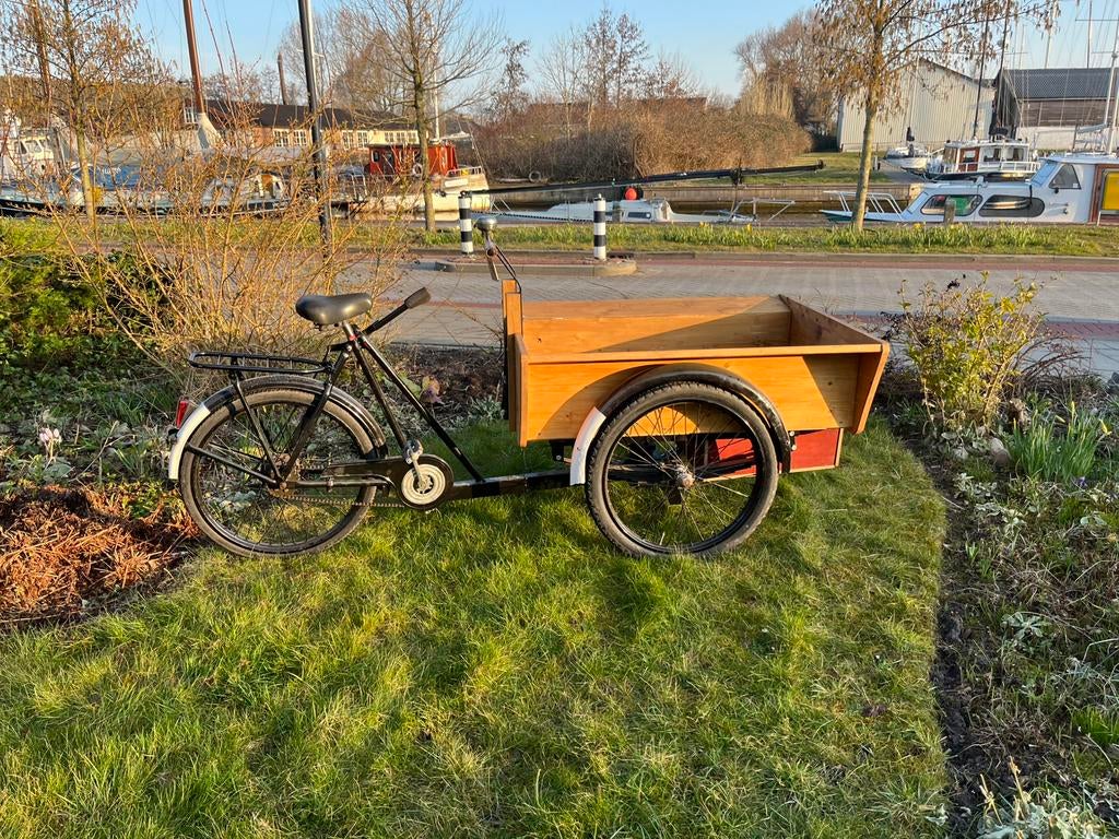 Apollo bakfiets te koop, Fietsen en Brommers, Ophalen of Verzenden, Zo goed als nieuw