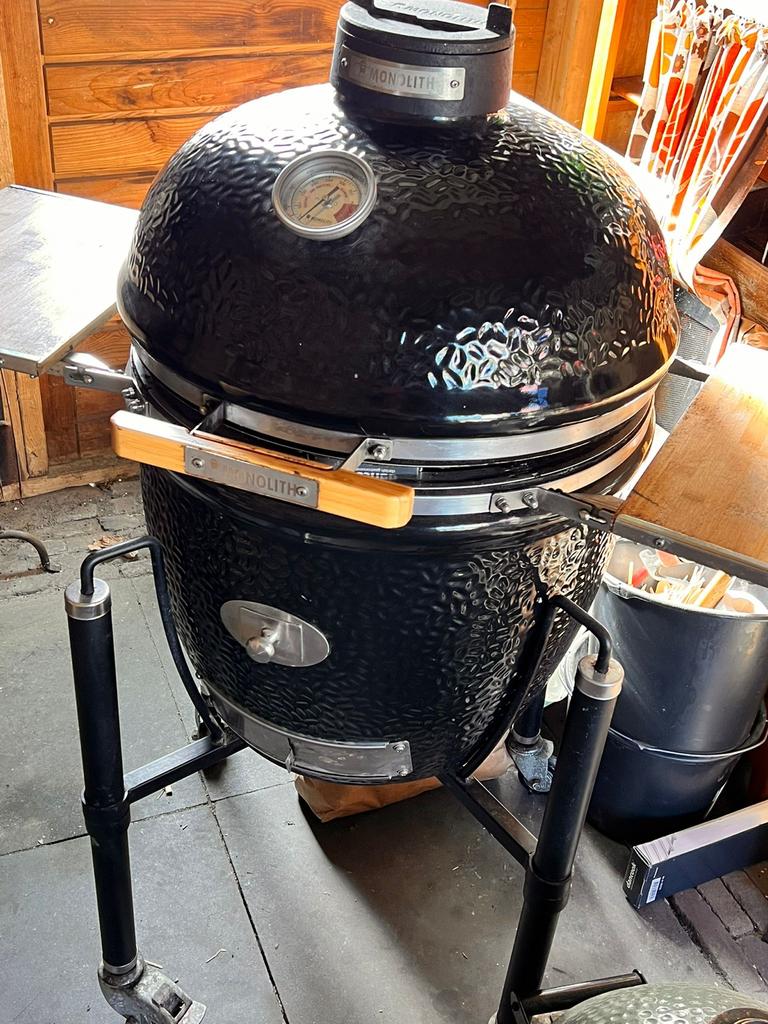 Monolith 2.0 Kamado BBQ, Tuin en Terras, Ophalen, Gebruikt