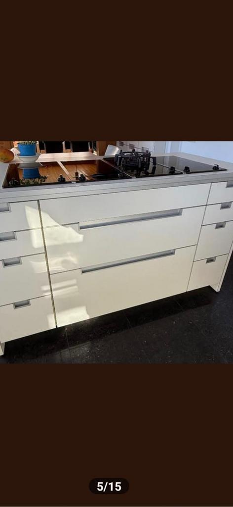 Moderne witte keuken met apparatuur Poggenpohl, Ophalen, Gebruikt, Wit, Overige typen