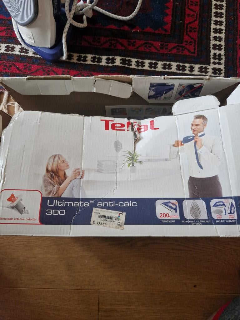 Tefal Ultimate Anti-Calc 300 Strijkijzer, Ophalen of Verzenden, Zo goed als nieuw, Strijkijzer met snoer